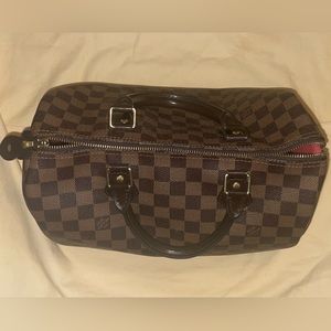 Louis Vuitton Speedy 30